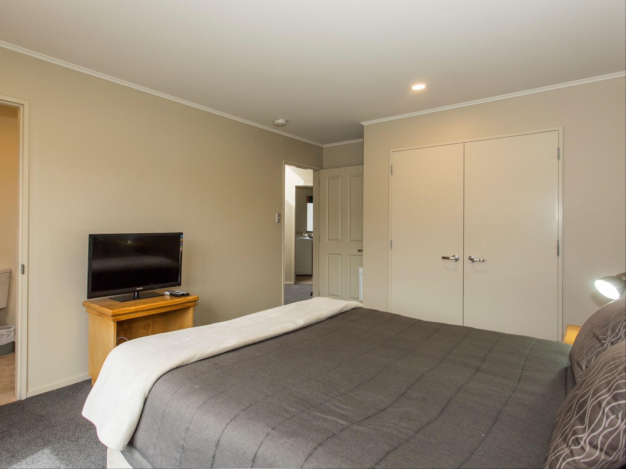 Clearbrook Motel & Serviced Apartments Wanaka Esterno foto