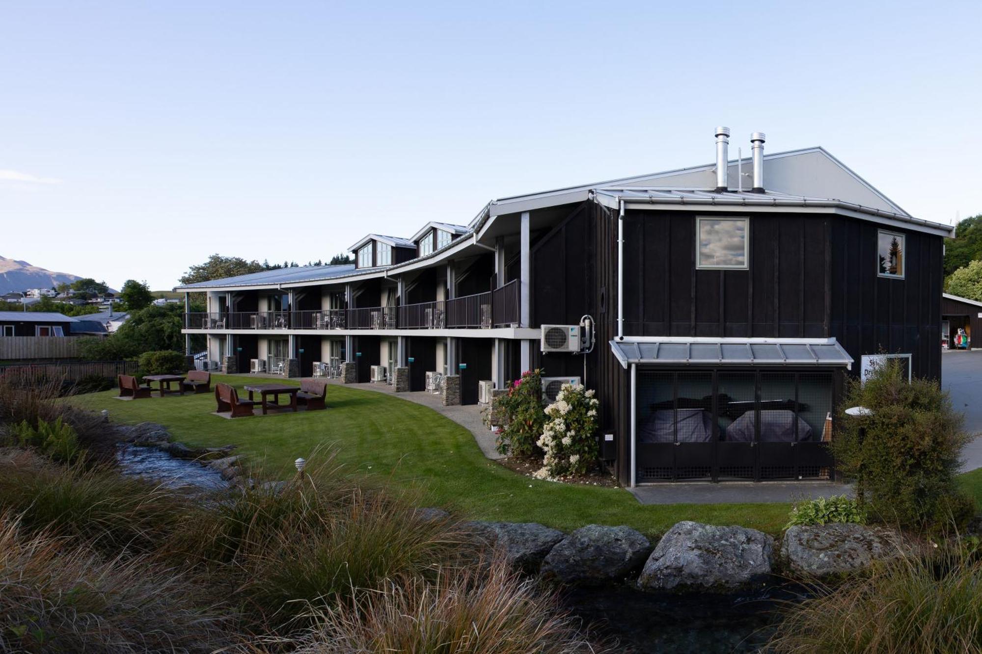 Clearbrook Motel & Serviced Apartments Wanaka Esterno foto