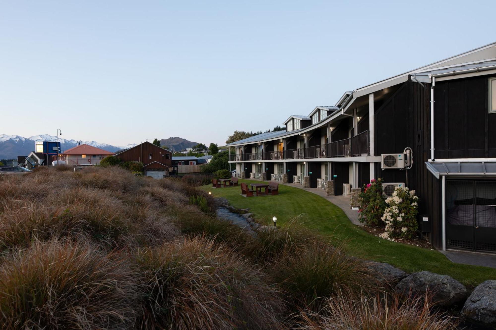 Clearbrook Motel & Serviced Apartments Wanaka Esterno foto