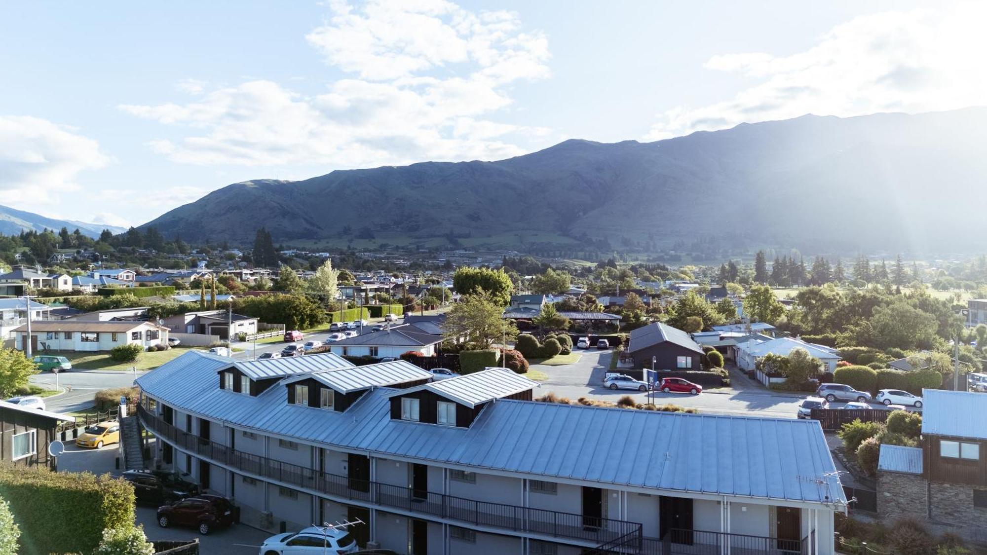 Clearbrook Motel & Serviced Apartments Wanaka Esterno foto