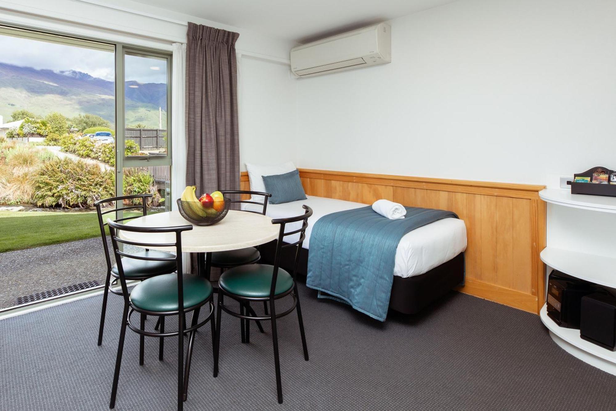 Clearbrook Motel & Serviced Apartments Wanaka Esterno foto