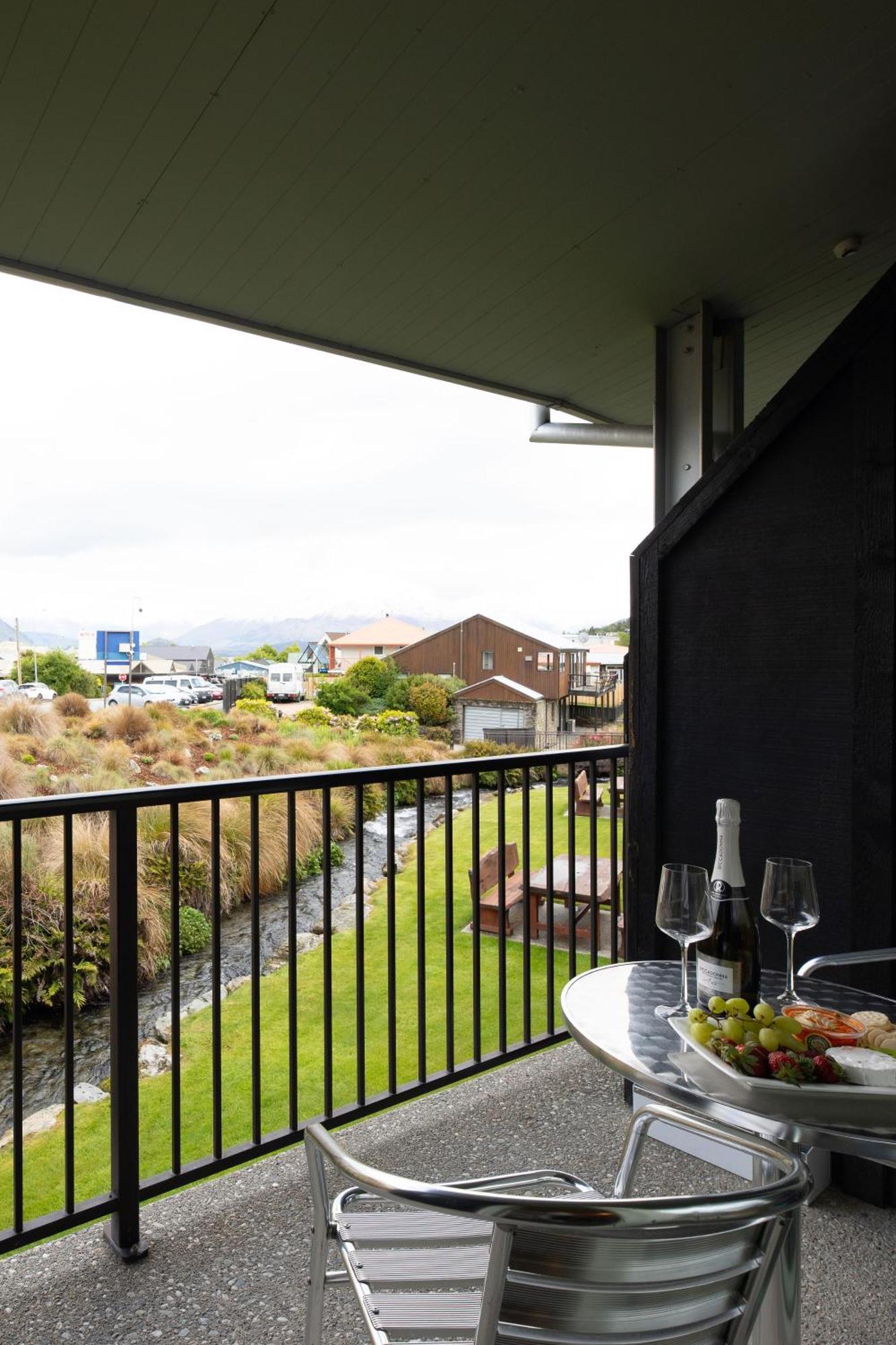 Clearbrook Motel & Serviced Apartments Wanaka Esterno foto