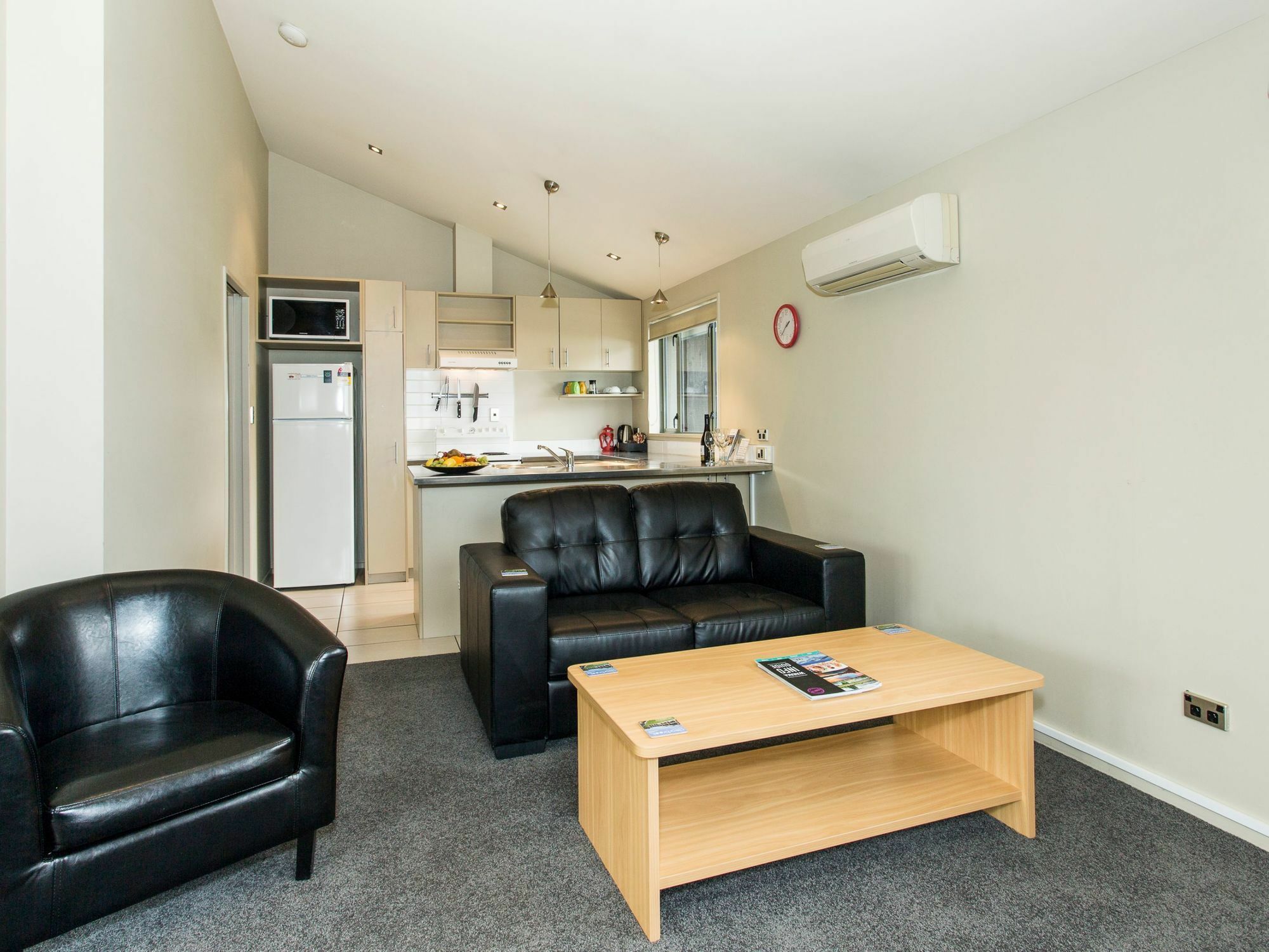 Clearbrook Motel & Serviced Apartments Wanaka Esterno foto