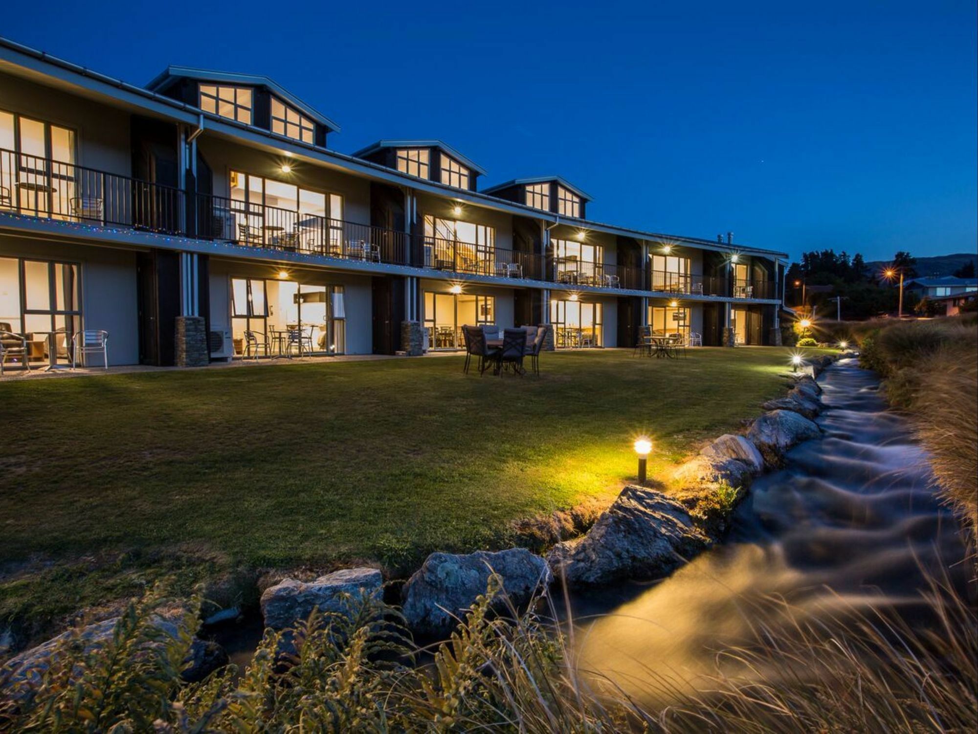 Clearbrook Motel & Serviced Apartments Wanaka Esterno foto